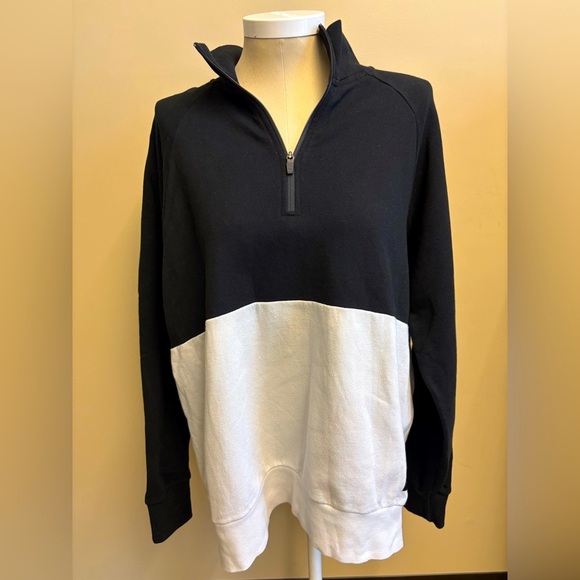 RYU Black White Oversized Athleisure V-Neck Long Sleeve Sweater women's Large - Picture 2 of 11